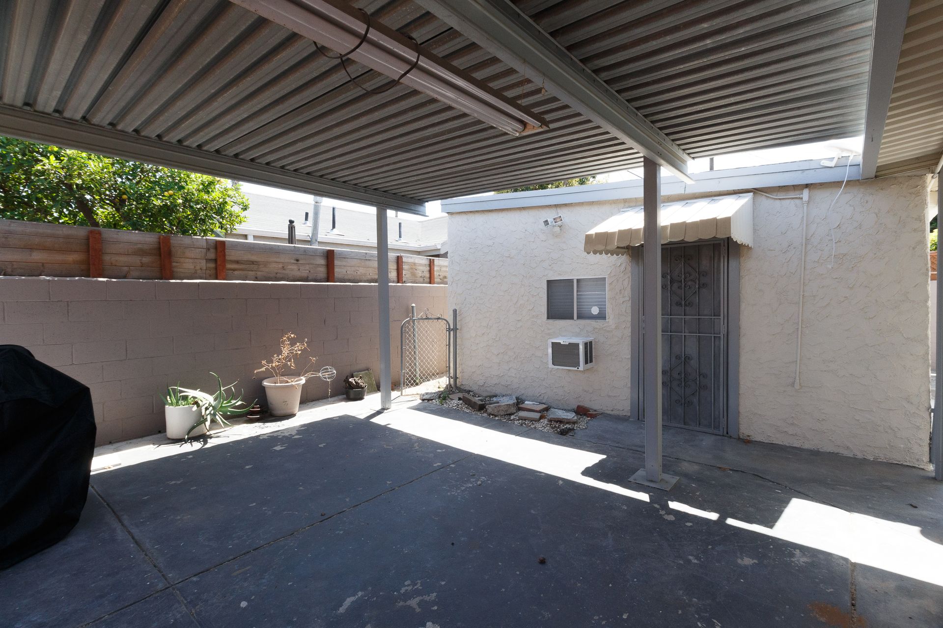 2024 Curson Ave.,Los Angeles,California,United States 90035,House,Curson Ave. ,1034